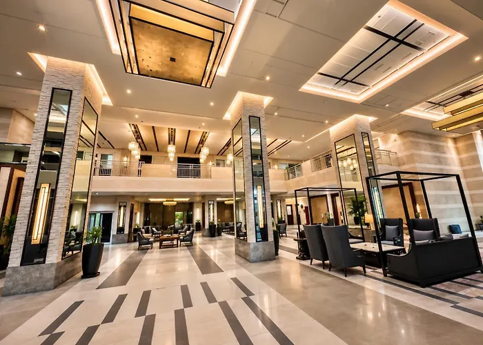 Lumiere Residences 4* Manila